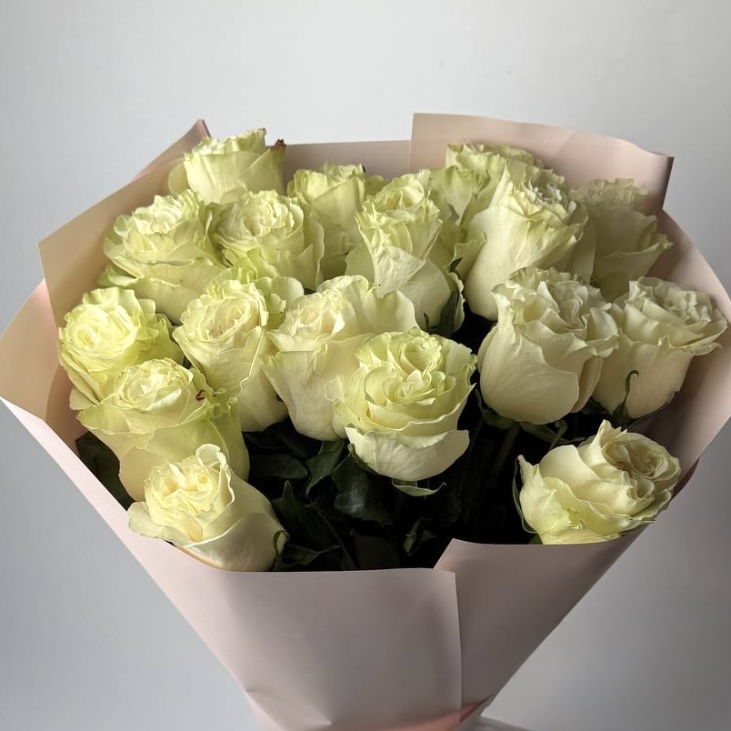 Букет троянд Мондіаль 17 шт (70 см) image