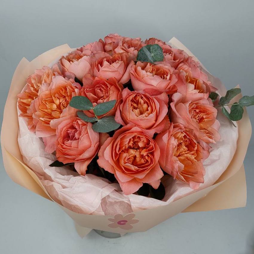 Букет троянд Драгон Флай 19шт, евкаліпт image