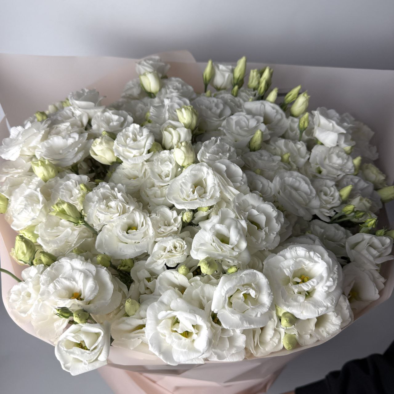 Букет еустом білих 19 шт image